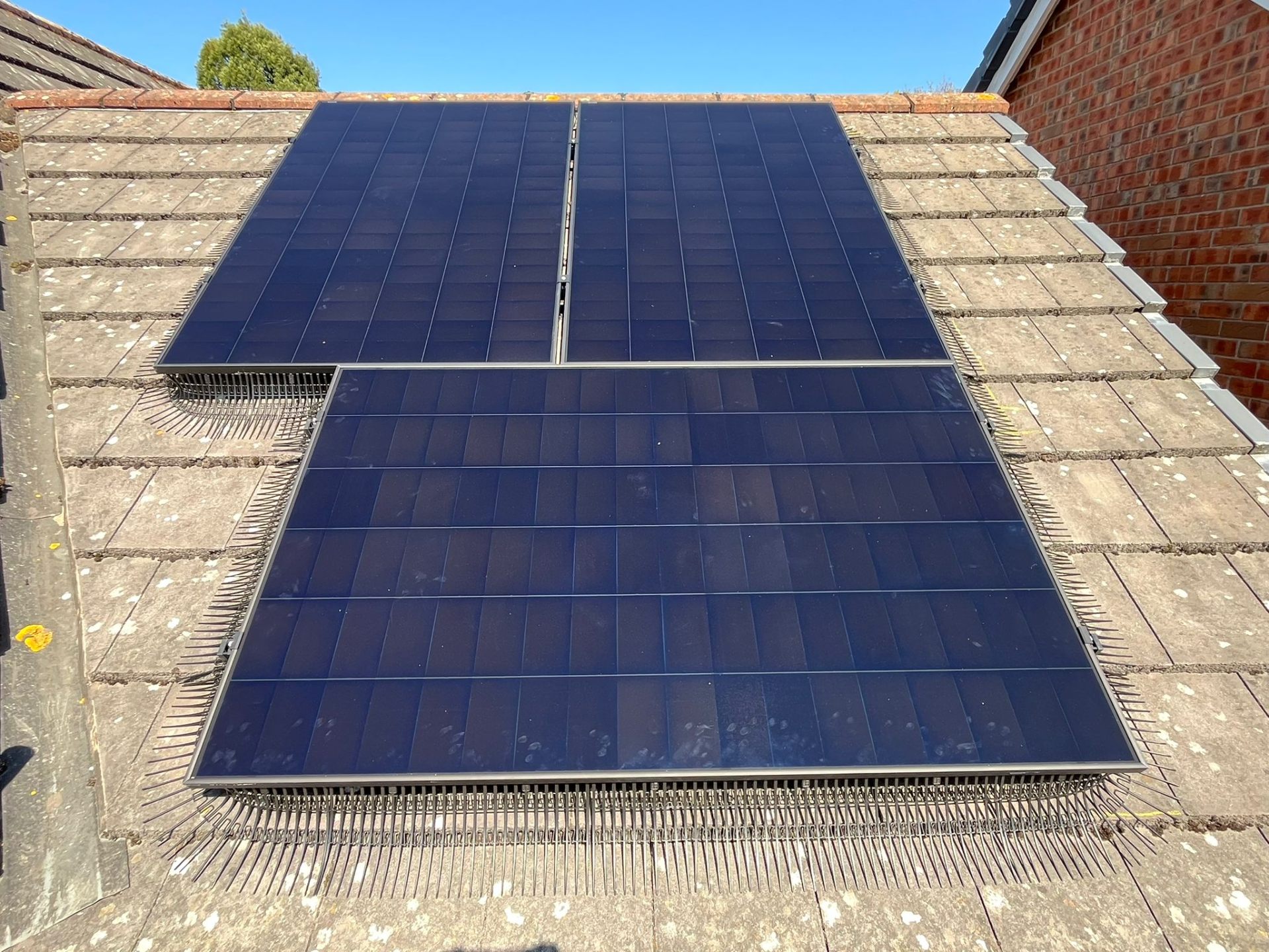 Solar panel installation house — Makse Electrical & Renewables project photo