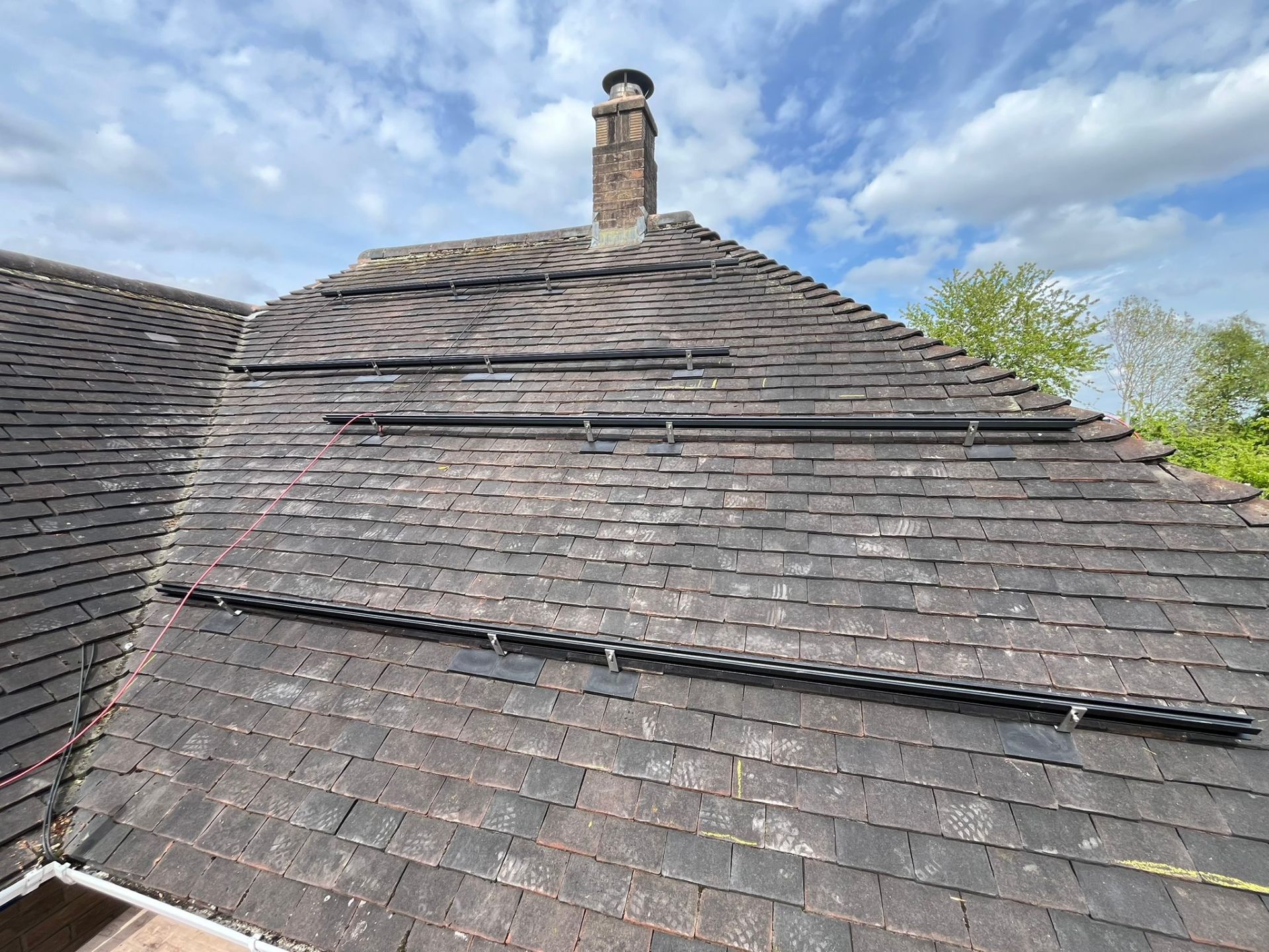Solar panel mounting installation — Makse Electrical & Renewables project photo
