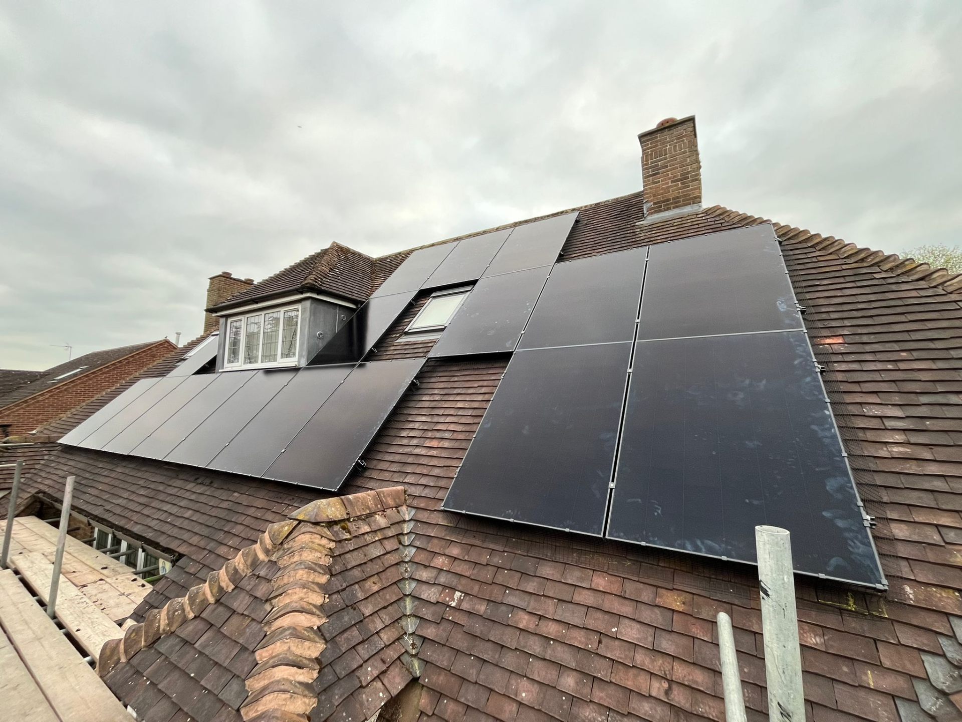 Solar panel installation house — Makse Electrical & Renewables project photo